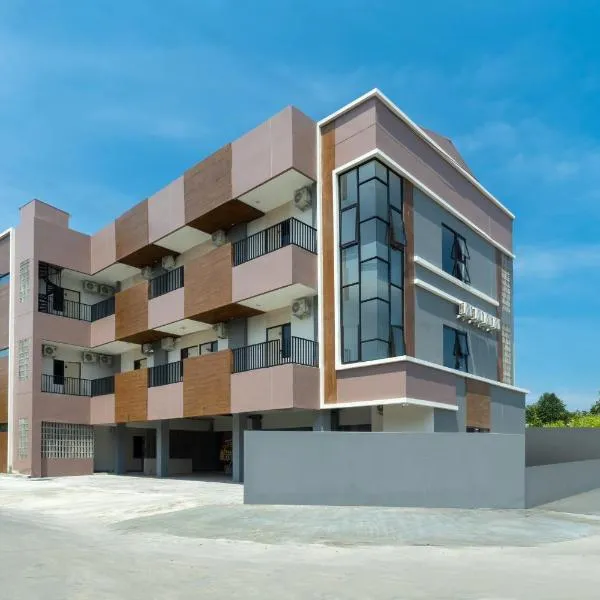 Grand Valora Puspowarno Kostel, hotel v destinaci Kalibanteng-lor