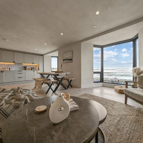 Ocean View Apartment, Seafront Location, hotel v mestu The Mumbles