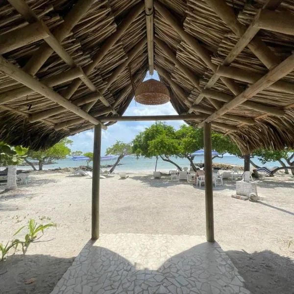 Hotel Carey Beach Baru, hótel í Barú