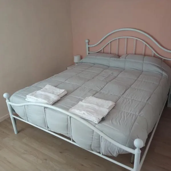 Little House, hotel in Bracciano