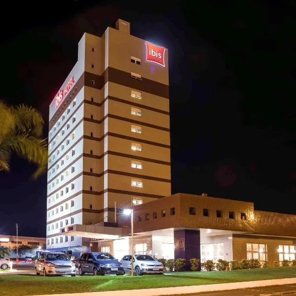ibis Araçatuba, hotel v destinaci Araçatuba