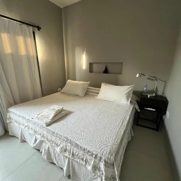Elegante y confortable Departamento Mitre, Hotel in Esquina