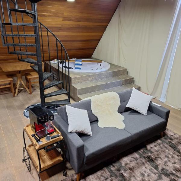 Eros lodge