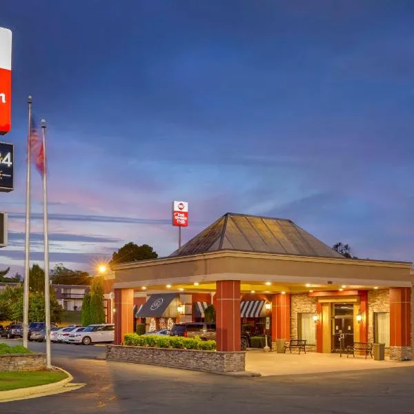 Best Western Plus Burlington, hotel v destinaci Burlington
