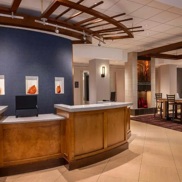 Hyatt Place Charlotte Airport/Lake Pointe, hotel v destinaci Charlotte