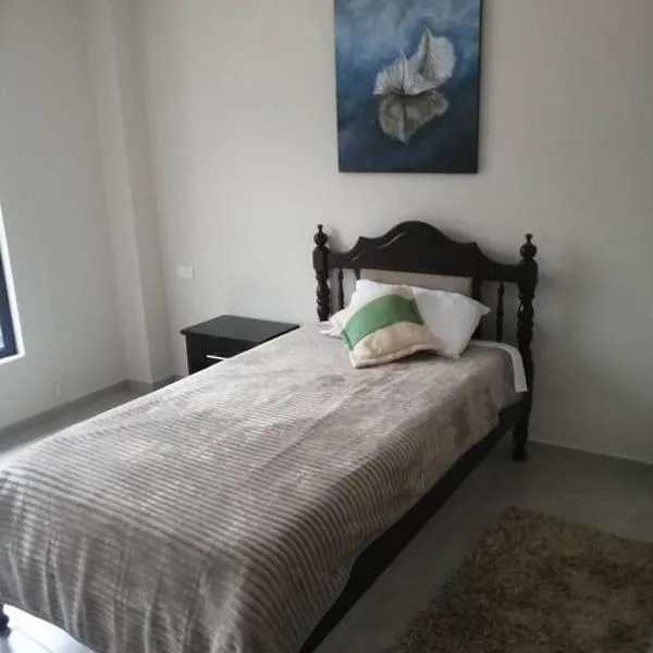 Modern-New Apartment, hotel v destinaci Baños