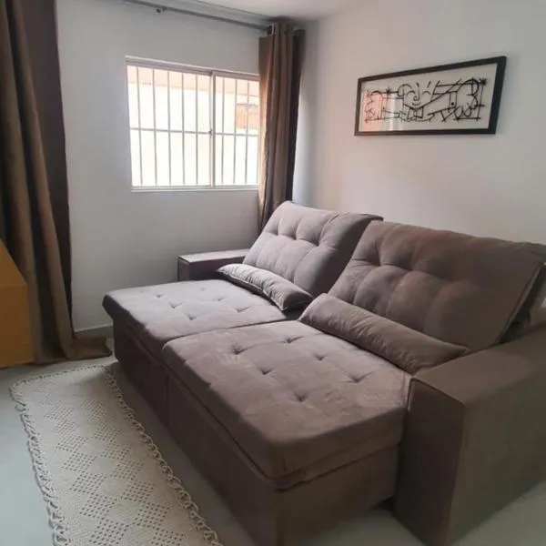 belíssimo apartamento em frente ao buriti shopping, hotel in Aparecida de Goiania