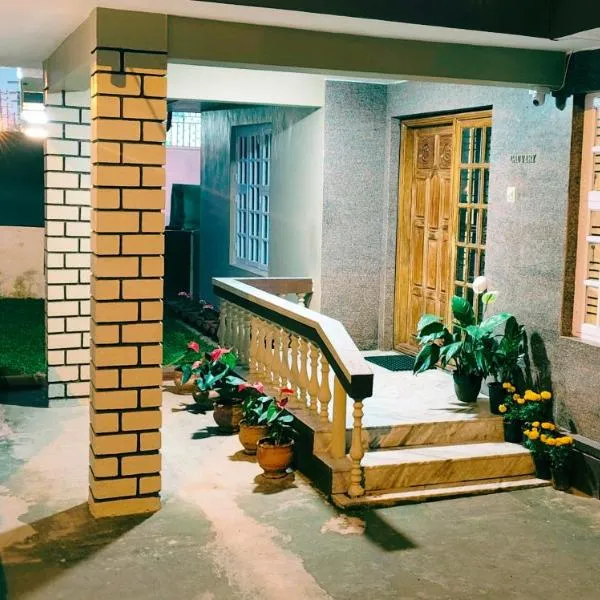 Moon Glade Cottage, Homestay Coorg, Madikeri, hotel v destinaci Madikeri
