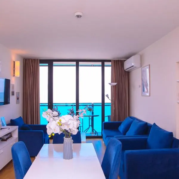 Modern Sea View Aparthotel in Orbi City Batumi, hotel a Batumi