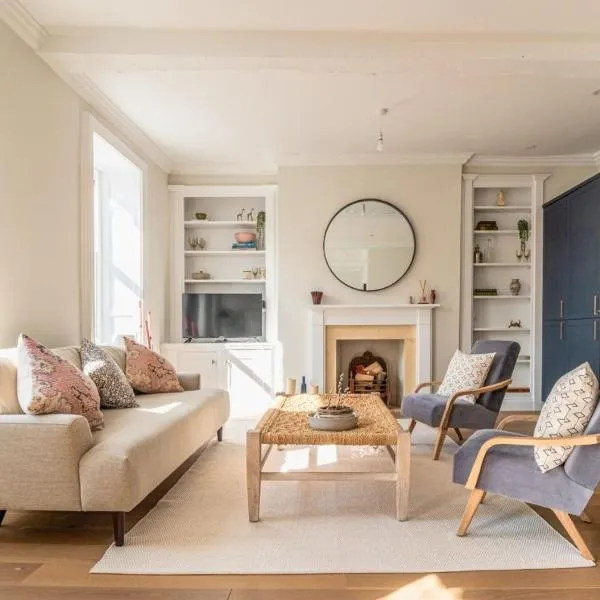Hitchmans Mews - Stunning 2BD in Chipping Norton!, hotel v mestu Chipping Norton