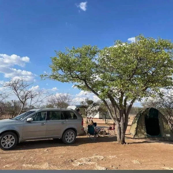 Ansta Farmhouse Self Catering Camping Nursery, hotel in Outjo