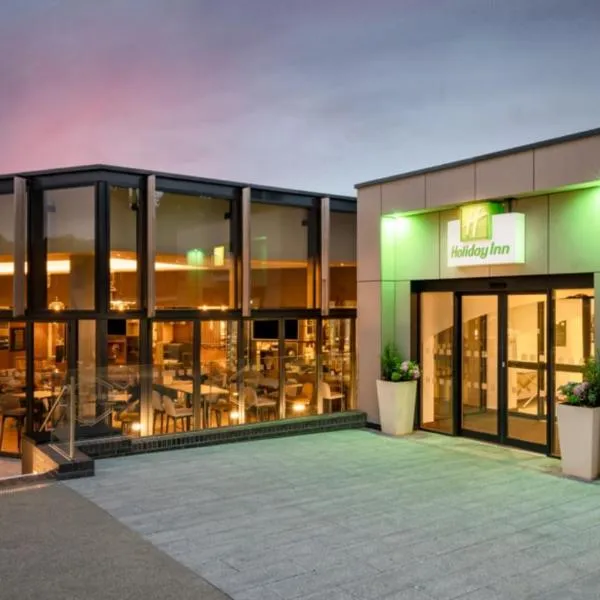 ホリデイ イン ロンドン ガトウィック ワース（Holiday Inn London Gatwick - Worth by IHG）、クローリーのホテル