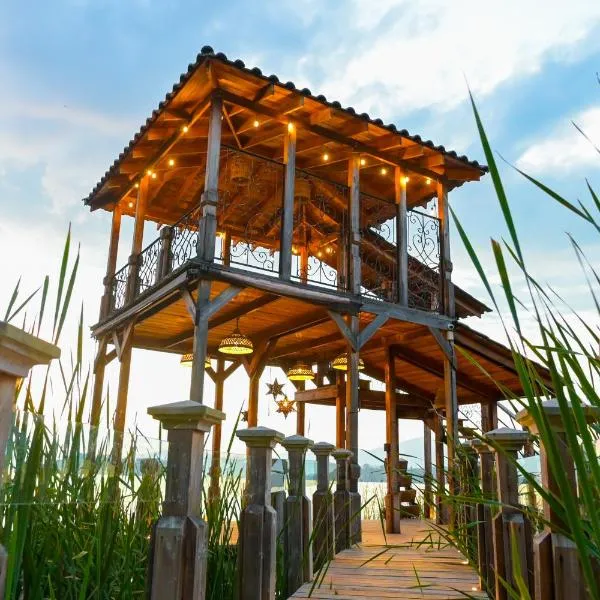 Hotel Boutique La Casa Del Lago, hotel v destinaci Tzintzuntzán