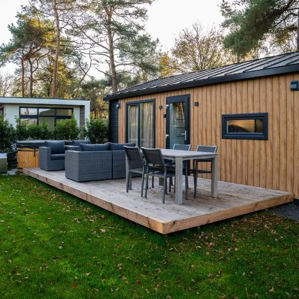 Wellnesshuisje in de Sallandse Heuvelrug, hotel v destinaci Haarle