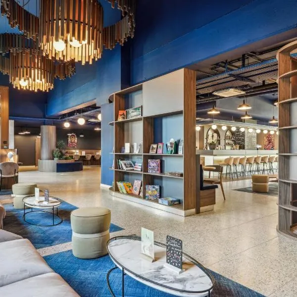 Hôtel AKENA Serris - Val d'Europe – hotel w mieście Serris