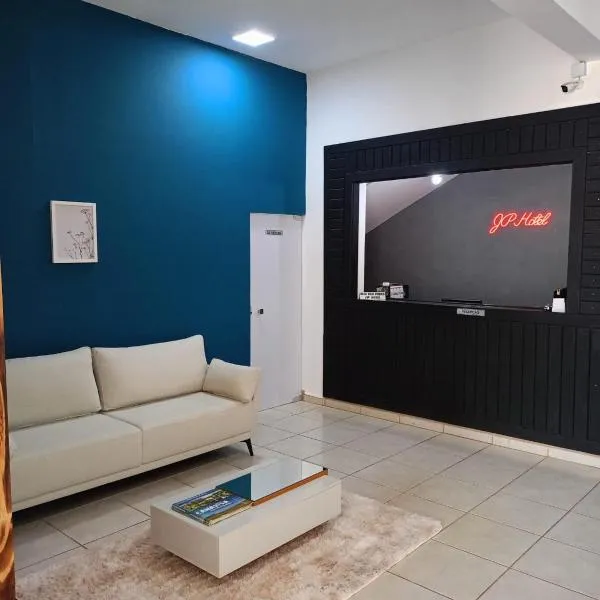HOTEL JP, hotel di Delfinópolis