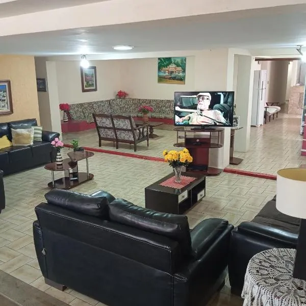 Hotel Pousada das Rosas, hotel in São Lourenço