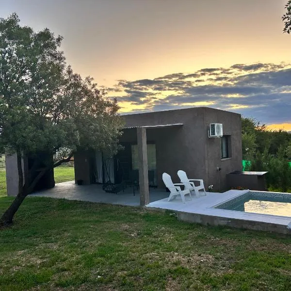 cabañas La Amelia Premium con piscina privada 2 personas, hotel v destinaci Mina Clavero