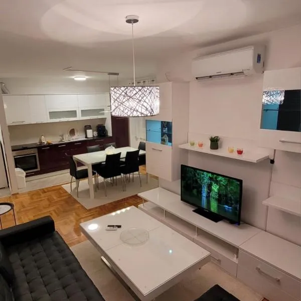 Apartman Ada Milica, hotel in Železnička Stanica Incel