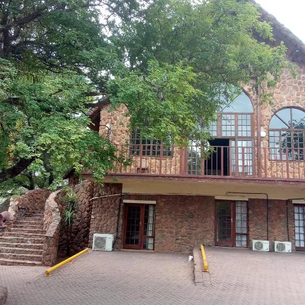 Villa La Corrie GUEST LODGE, hotel a Steelpoort