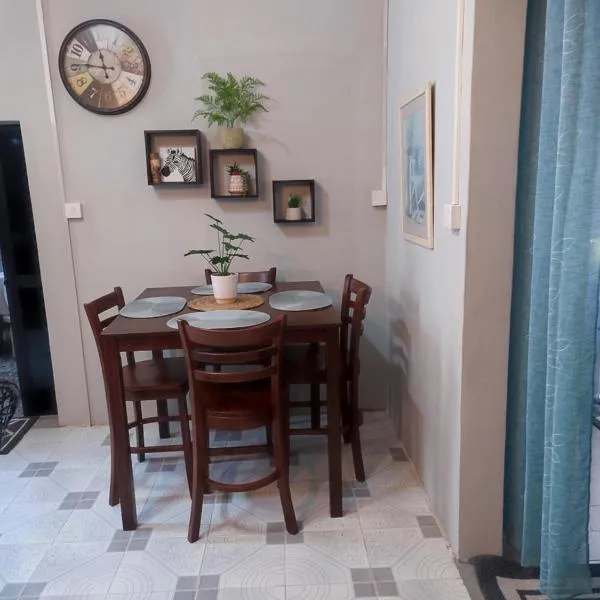 Yana Appartment, hotel v destinaci La Gaulette