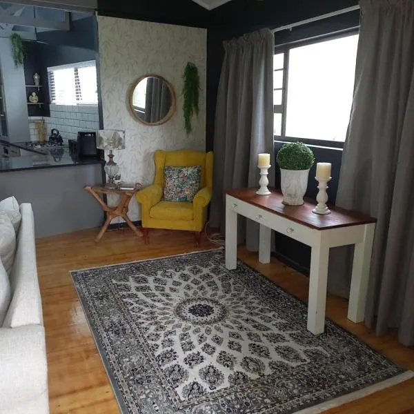 95 on 15th, hotel in East London