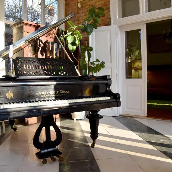 VILLA GIULIETTA BUDAPEST with GARDEN, FREE PARKING, hotell Budapestis