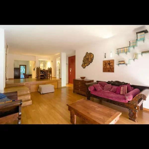 Mare dentro, hotel v destinaci Varazze