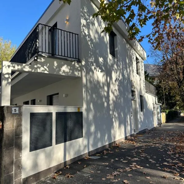 Villa Hajdi Q & U, hotel in Merano