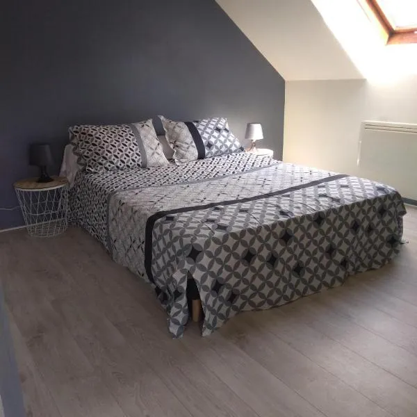 Maison de ville - proche Le Pal - Dompierre, hotel v destinácii Dompierre-sur-Besbre