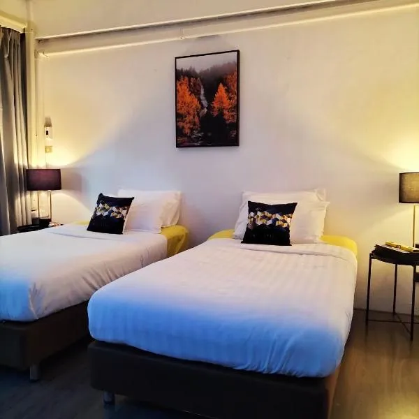ONEWAY Guest House BKK, hotel v destinaci Bangkok