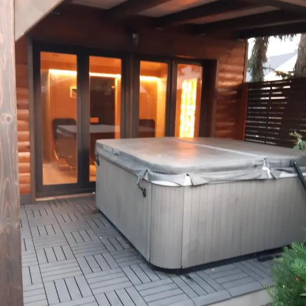 Vali néni kifőzde és apartman, hotel v destinaci Kismaros
