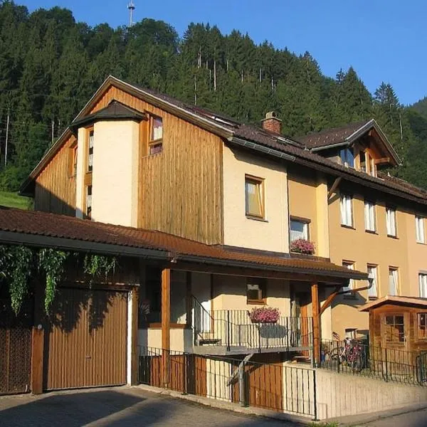 Ferienwohnung Familie Tasler, hotel v destinaci Immenstadt im Allgäu