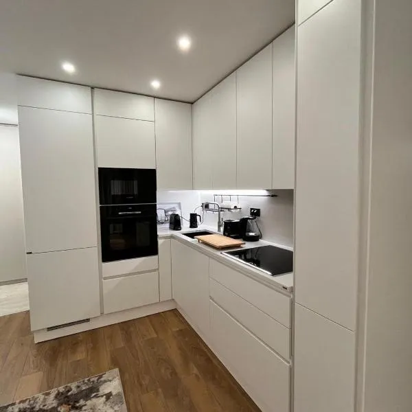 Apartman Ingrid, hotel Zapresicsben