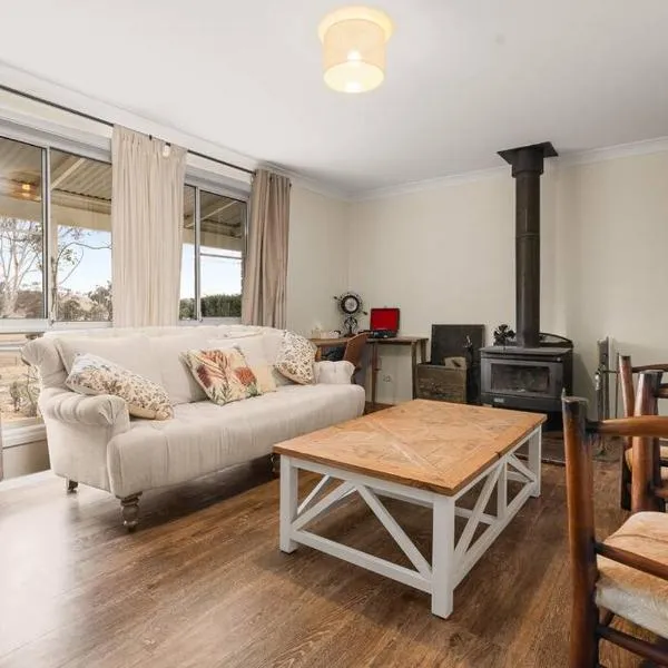 Cooinda, A 3 Bedroom Home Near Mayfield Garden, hotel v destinaci Oberon