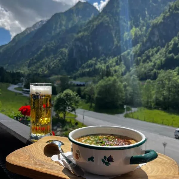 Pension Baranekhof - closest to the Kitzsteinhorn Ski Resort, hotel a Kaprun