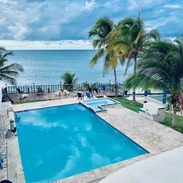 Ventana Va102a at Arecibo 681 Ocean Drive, hotel v destinaci Arecibo