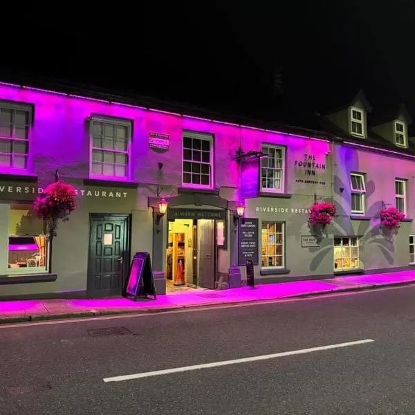 The Fountain Inn & Riverside Restaurant, hotel in Okehampton