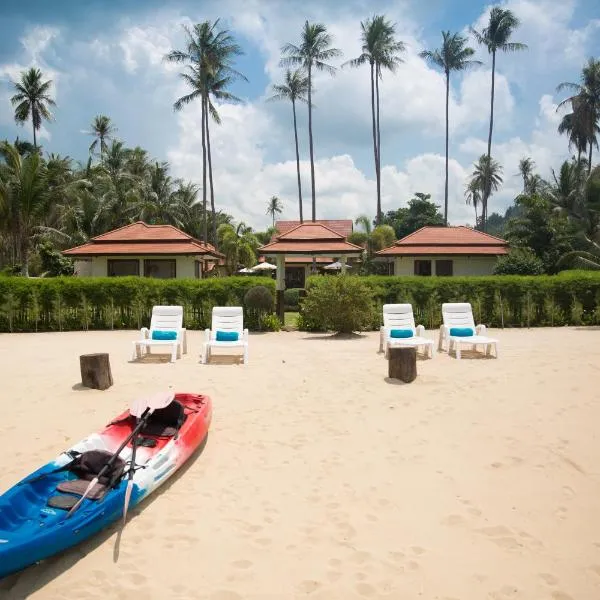 Baan Tawan Chai, hôtel à Laem Set Beach