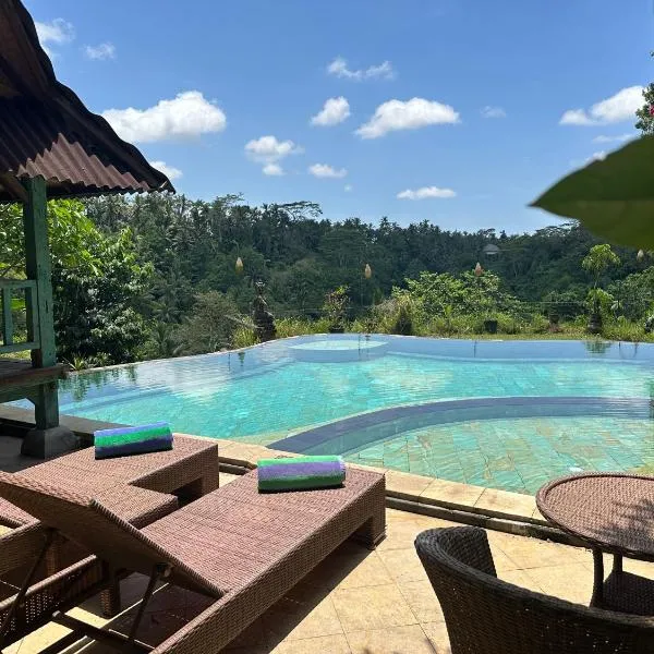 Tirta Asri Ubud Villa, hotel in Ubud