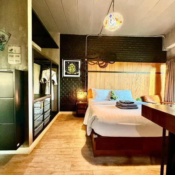 Rent V38 #420 friendly Thailand, hotel in Bangkok
