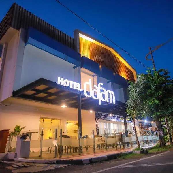 Dafam Hotel Cilacap, hotel v destinaci Cilacap