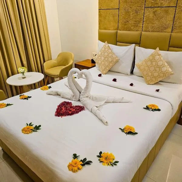 ROYAL RESIDENCY, hotel v destinaci Kānnangād