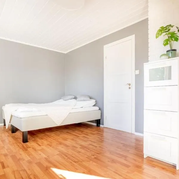 Koselig leilighet strandnær opplevelse!, hotel in Grimstad