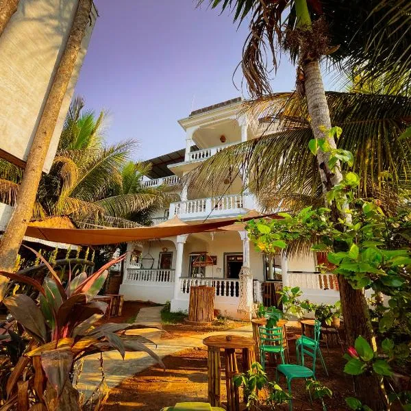 Tranquilo Arambol, hotel v destinaci Arambol