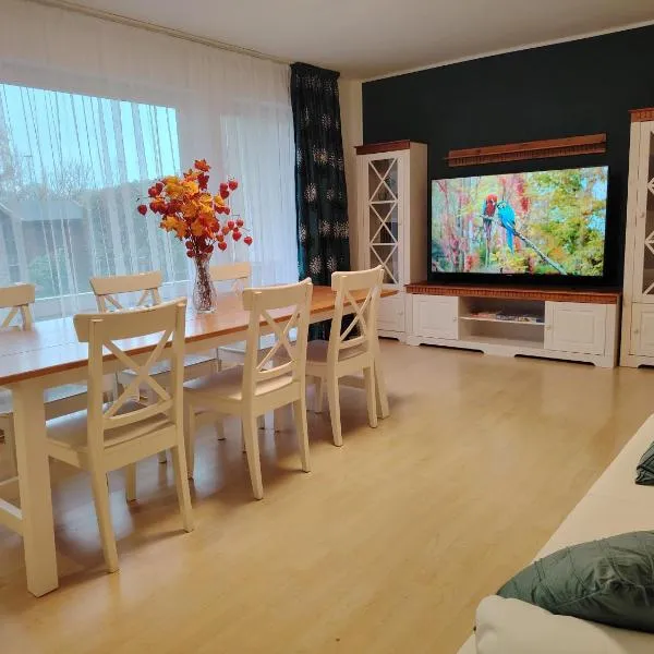Rhein Ferienwohnung 3-Zimmer Garten Free Parking Netflix Premium Disney Premium, hotel in Koblenz