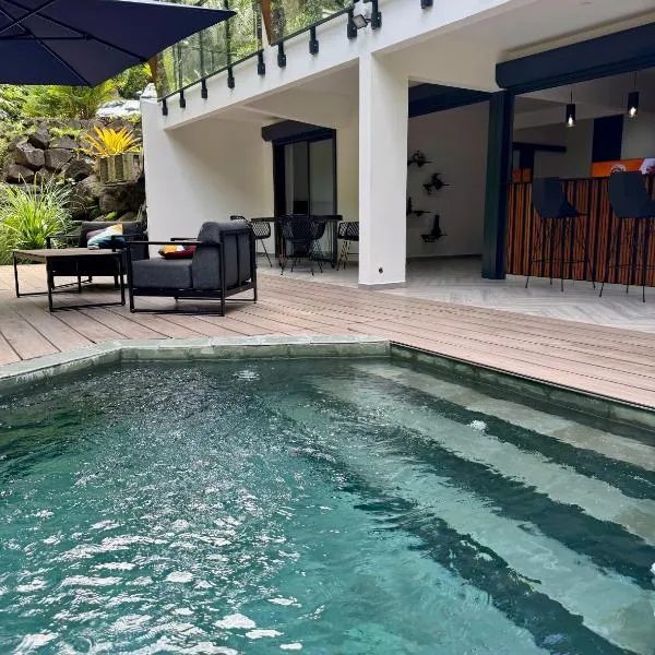 Chaya Lodge, hotel v destinaci Petit-Bourg