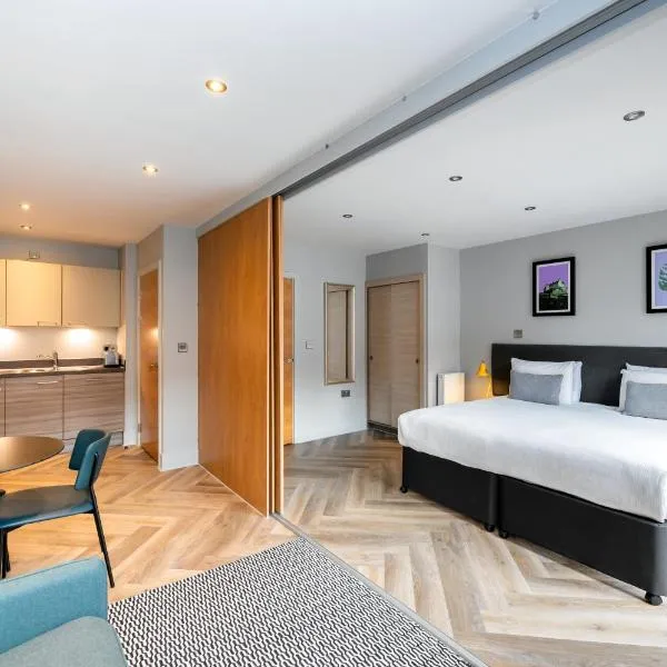 Staycity Aparthotels Edinburgh West End, hotel v destinaci Edinburgh