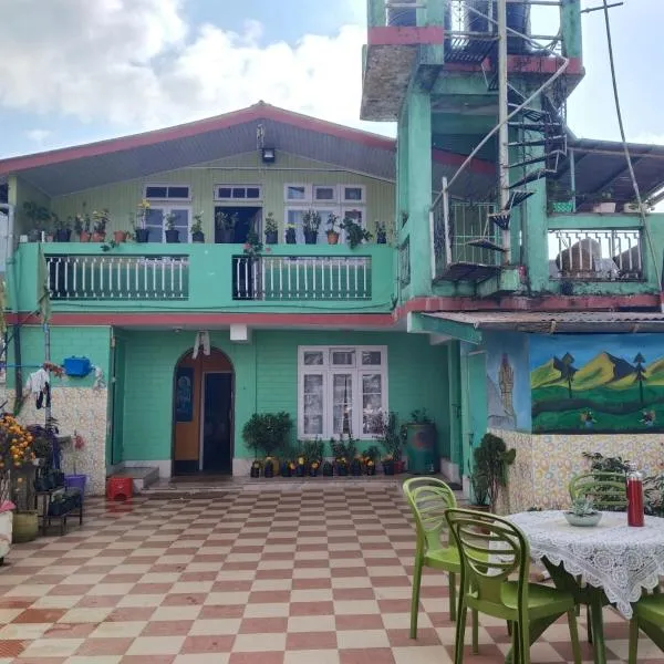 Windchimes Homestay, hotel in Darjeeling
