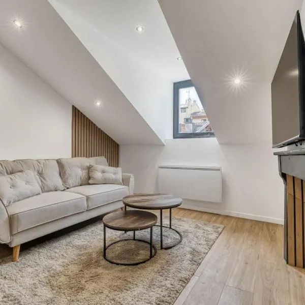 Le Duplex, hotel v destinaci Évian-les-Bains